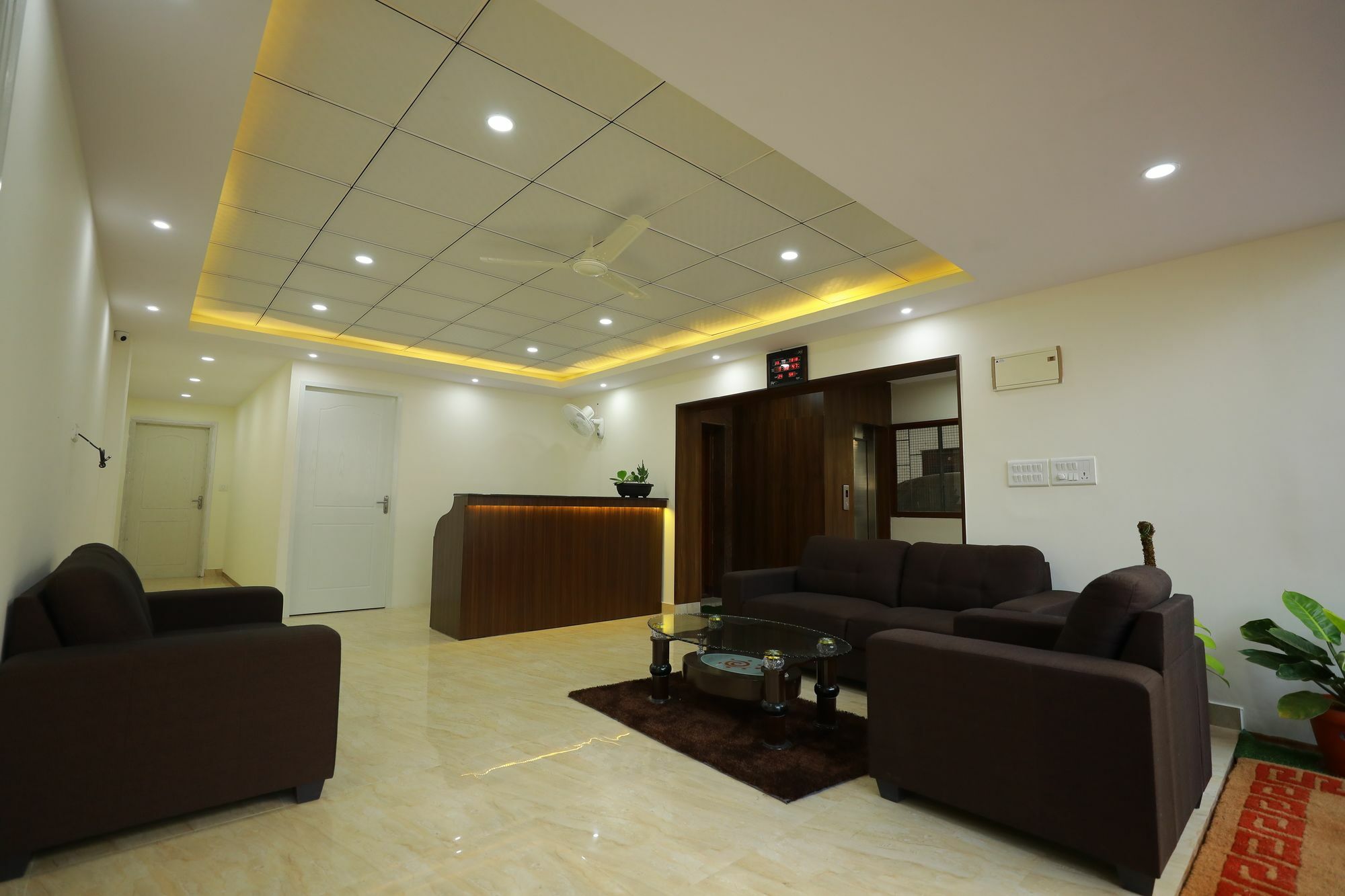 Fabhotel Oakwey Inn - Indiranagar Bangalore Exteriör bild